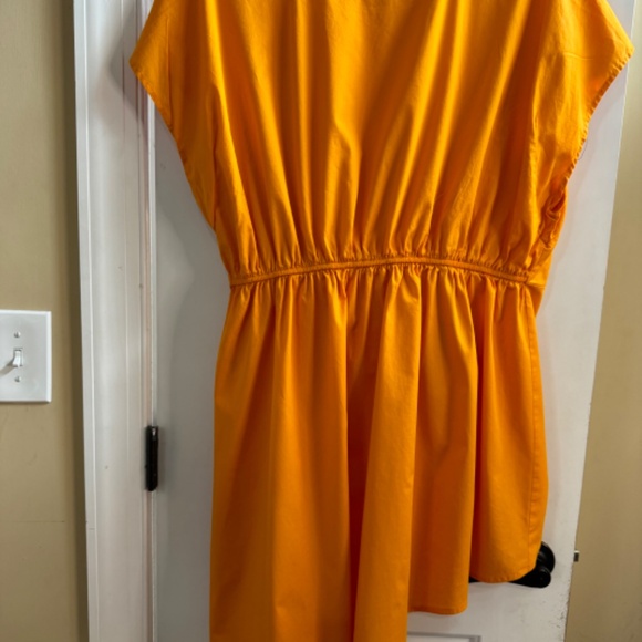 Hi  Low Top - Orange - Picture 2 of 2